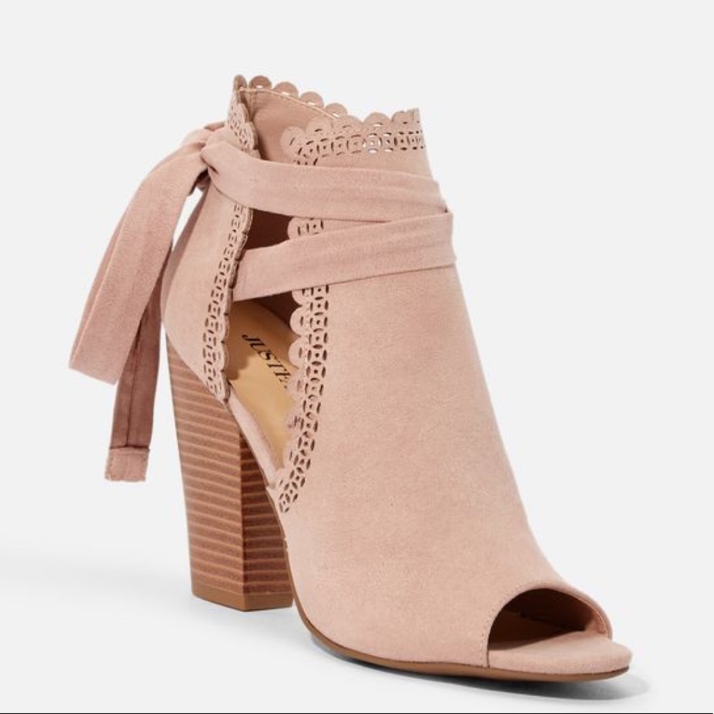 JUST FAB BLUSH OPEN TOE BOOTIE SIZE 8 & 9